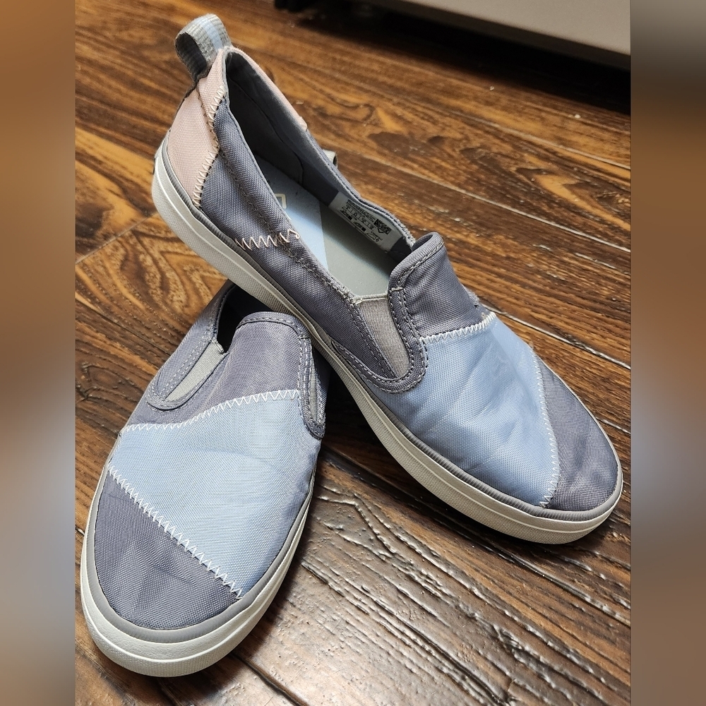 Sperry Deck Shoes Pink Grey Blue Size 8 Great Condition!